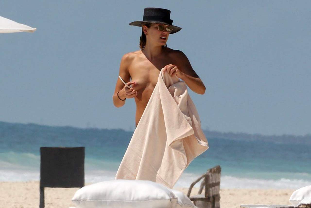 Ashley Hart Topless In Tulum Scandal Planet