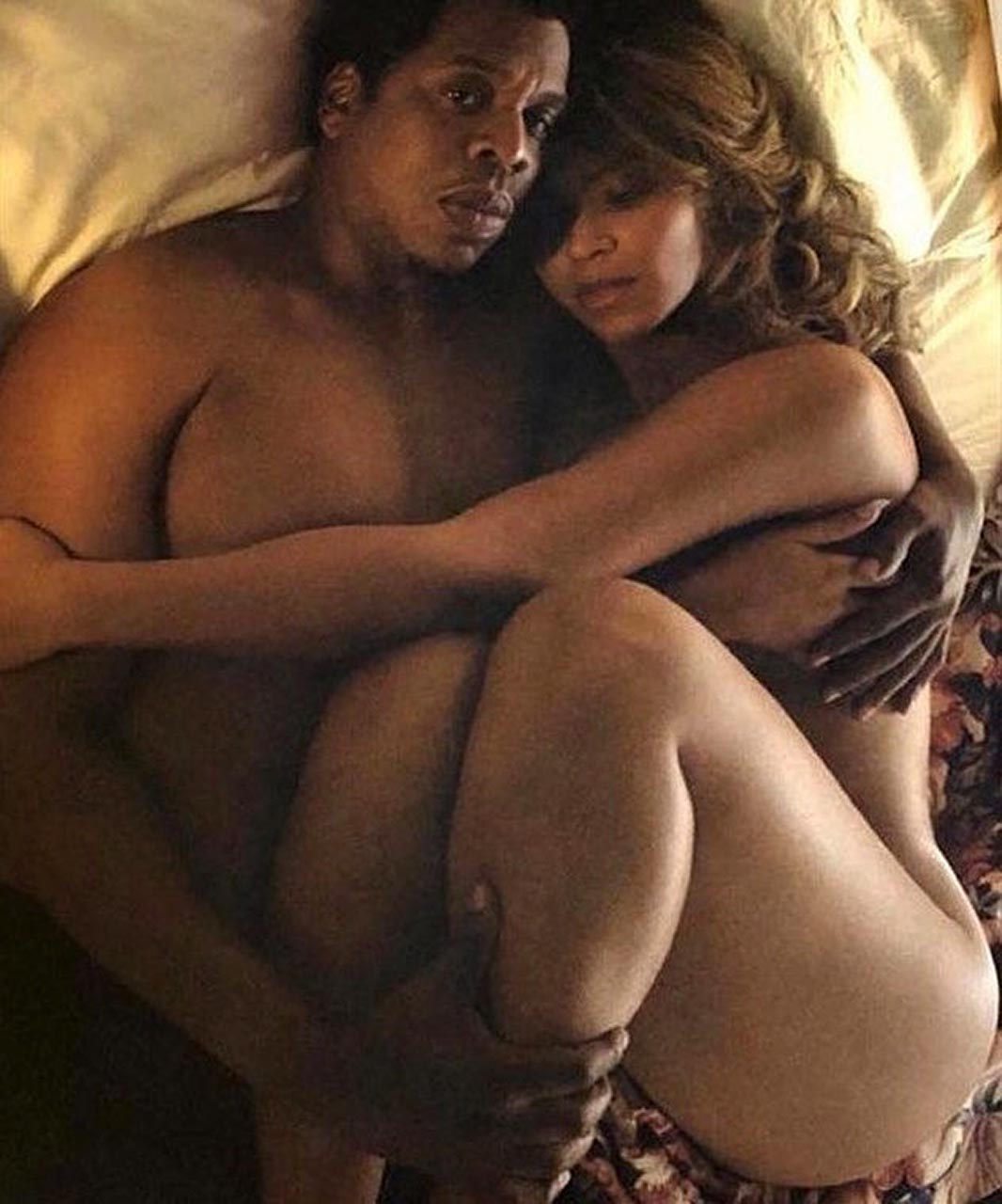 Beyonce Nude Ass In The Bed With Jay Z Scandal Planet