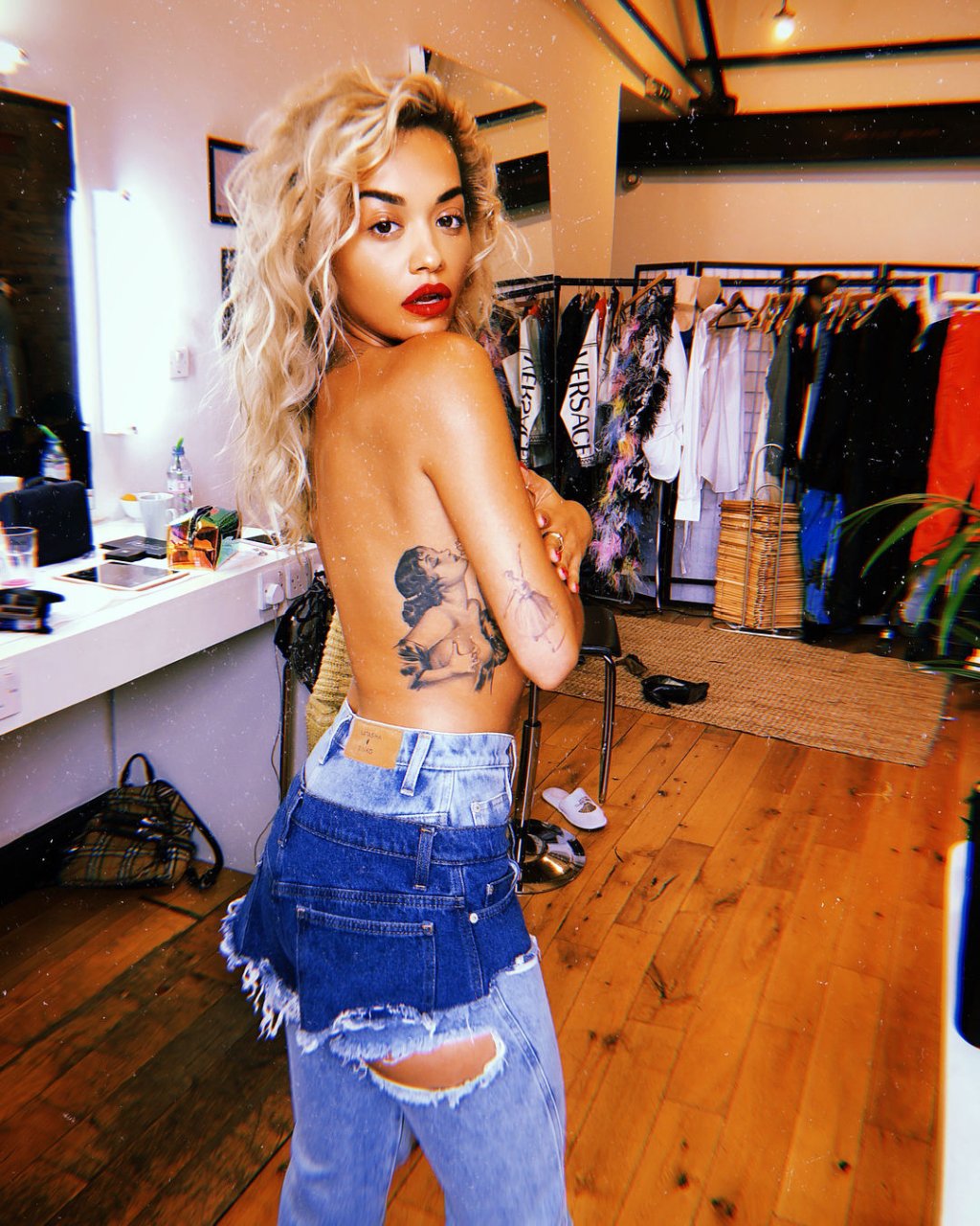 Rita Ora Sexy And Topless 3 Hot Pics Thefappening