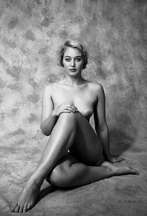 Iskra Lawrence Nude And Sexy 27 Photos The Fappening