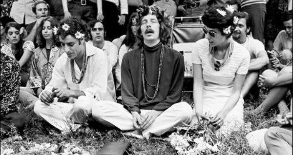 A History Of Hippies The 1960s Counterculture Movement That Stormed