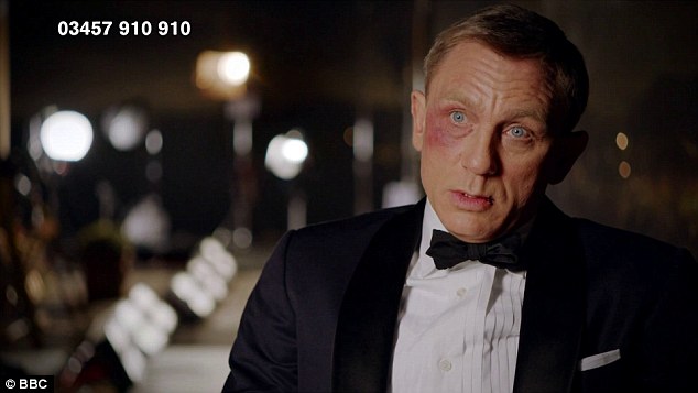 Daniel Craigs Real Voice Is Revealed In James Bond Skit For Red Nose