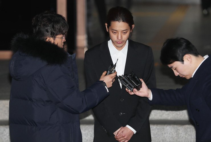 Police Seek Arrest Warrant For Jung Joon Young Over Secret