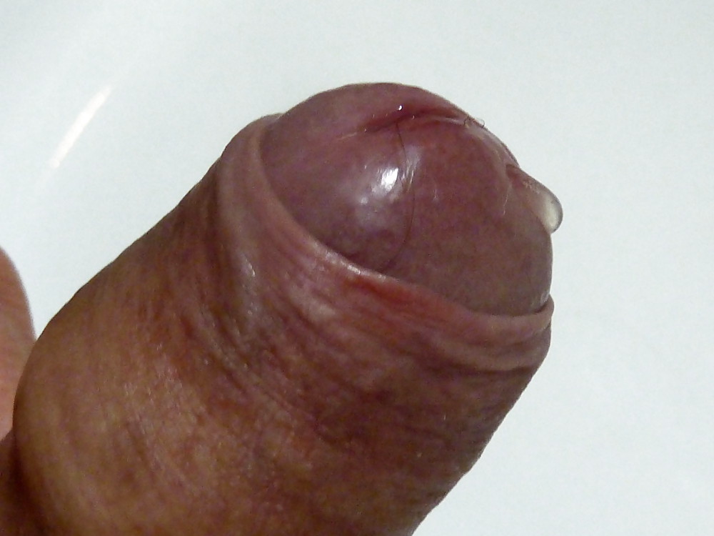 Close Up Of My Uncut Cock Spurting 15 Pics