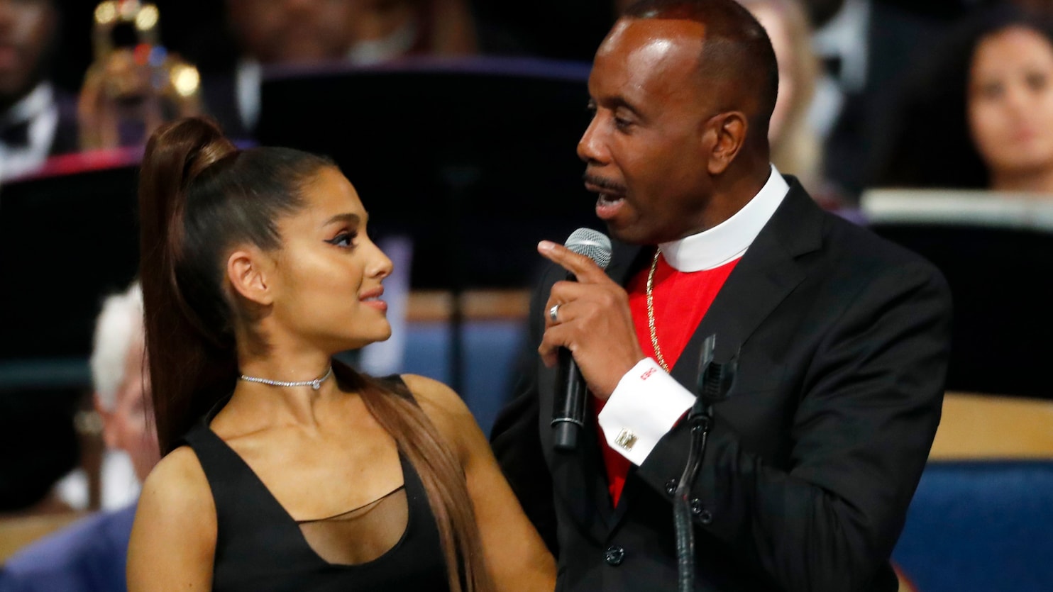 ‘maybe I Crossed The Border Pastor Apologizes To Ariana Grande For