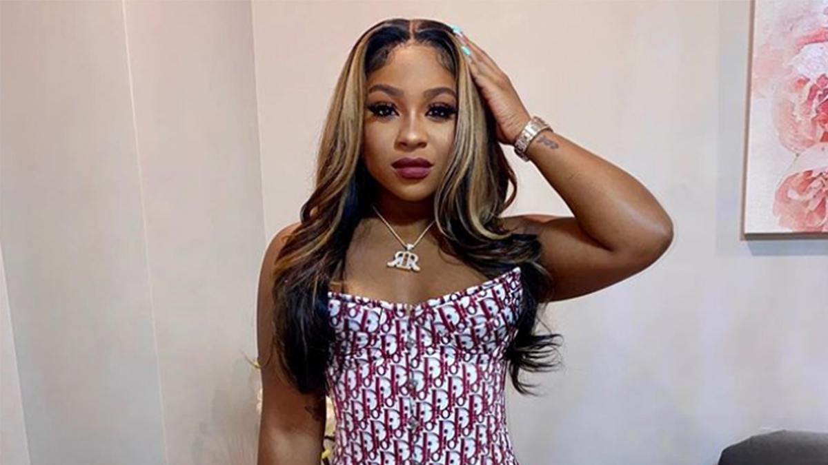 ‘i Thought You Was Your Mom Reginae Carter Stuns In Sexy Corset Top