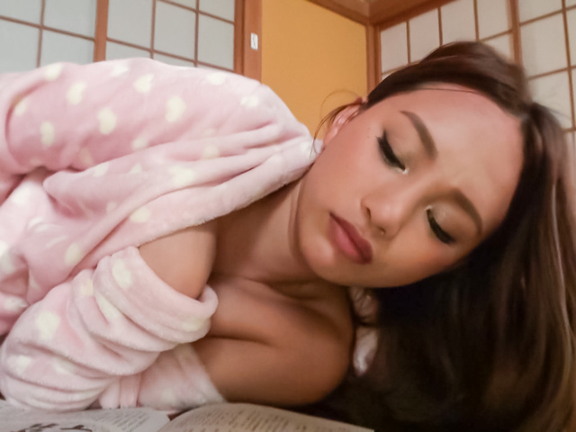 Japanese Vibrator Sex With Amazing Babe Ray Javhdcom