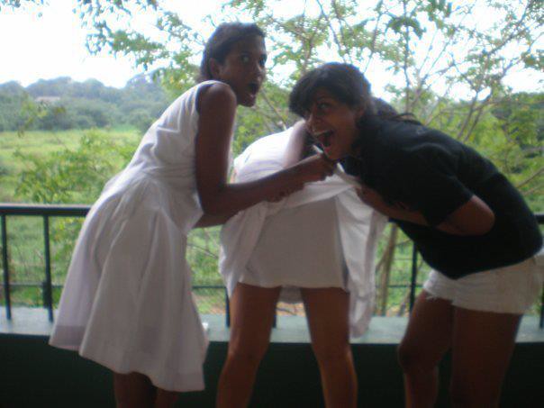 Srilanka Hot School Girls View More Pictures Visit