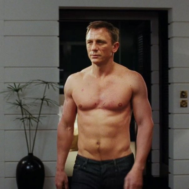 Daniel Craig To Do Sexy Bedroom Scene In Skyfall