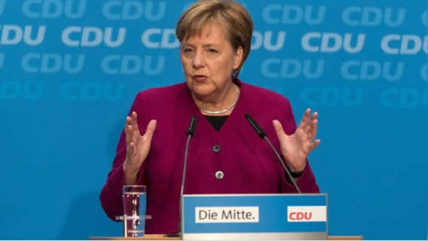 Los Temblores De La Canciller Angela Merkel Un Asunto Privado Para