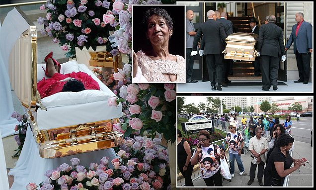 Aretha Franklin Funeral Fans Sleep On Sidewalk To Pay Their Respects