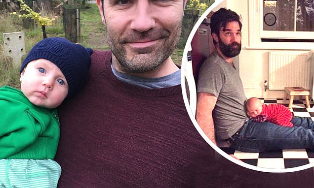 Rob Delaney Takes Comfort From A Friends Snaps Of Her Late Daughter