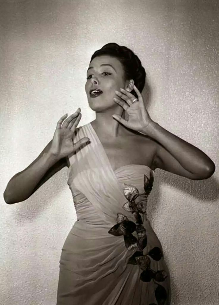 Pin By Classic Movie Hub On Just Cool Lena Horne Vintage Black