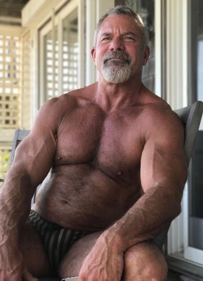 Hairy Chest Sexy Muscle Mature Men 2 Musclebears In