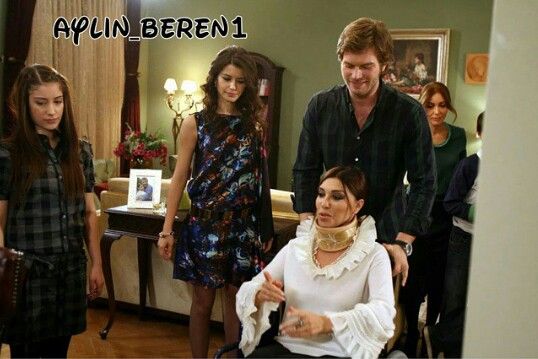 Pin By Memona Tahir On Aşk ı Memnu Forbidden Love Turkish Drama
