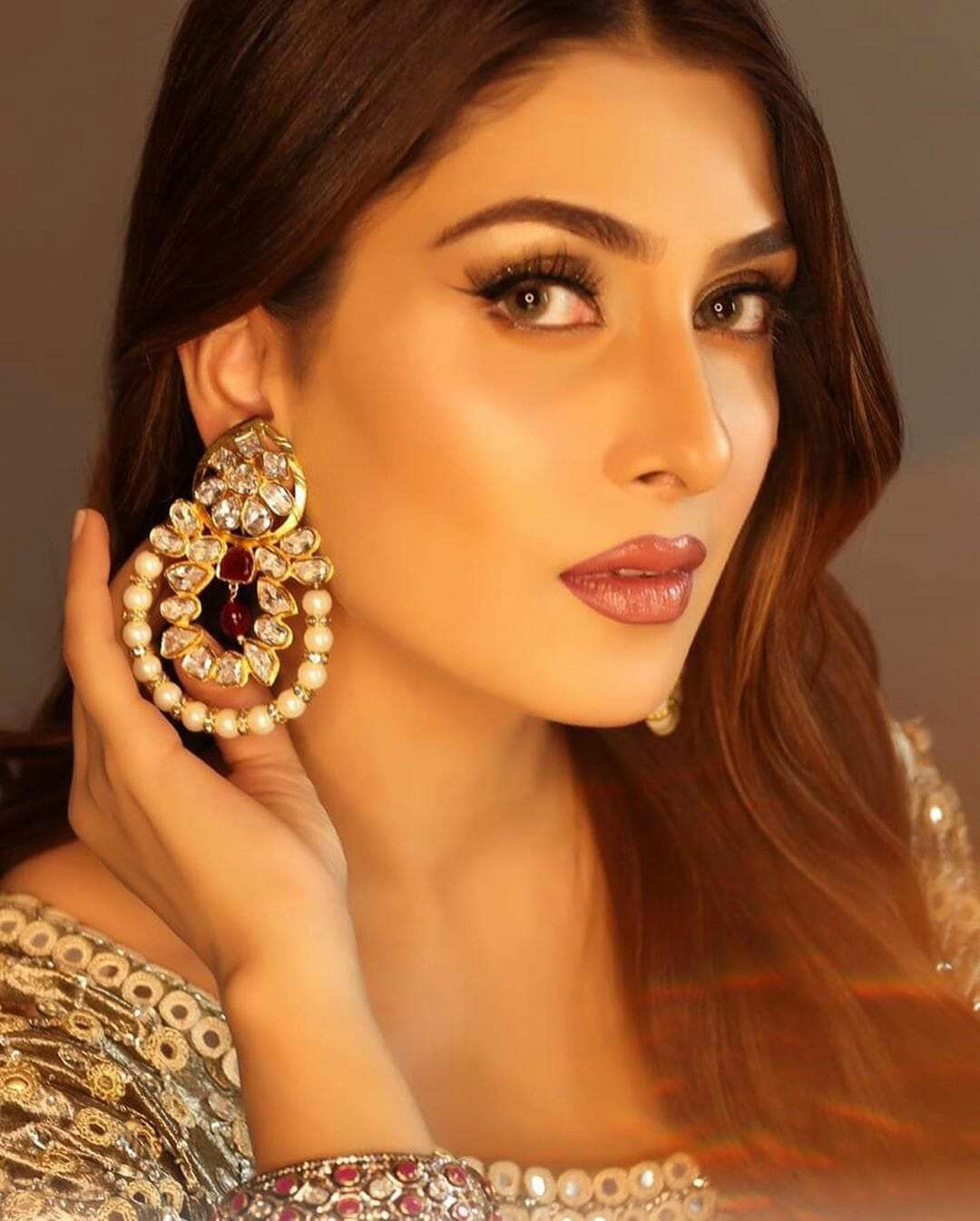 Beautiful Celebrities Beautiful Actresses Iranian Beauty Long Indian