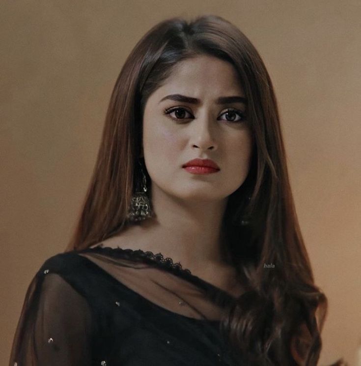 Pin By Arah Nimah On Pakistani Actors And Actress Sajal