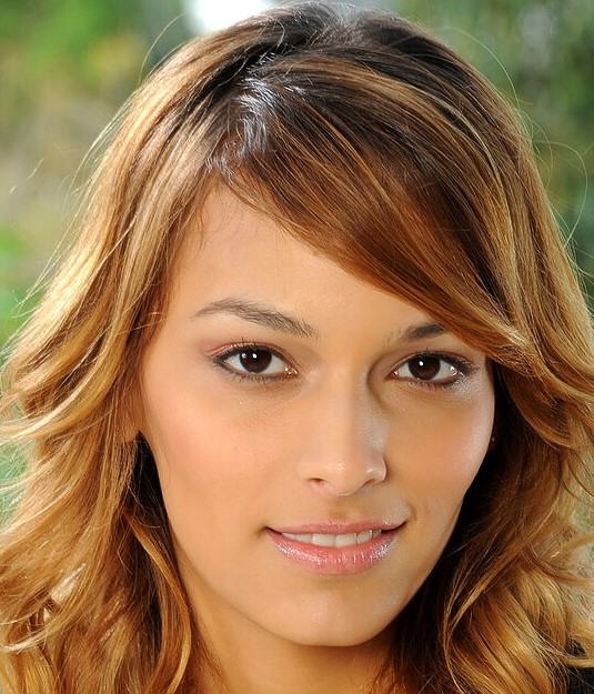 Valerie Rios Biographywiki Age Height Career Photos And More