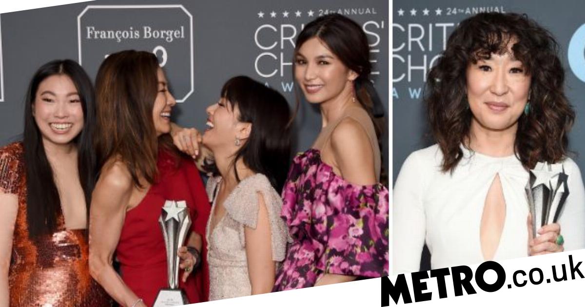 Sandra Oh Fangirling Over Crazy Rich Asians Cast Is A Big Mood Metro News