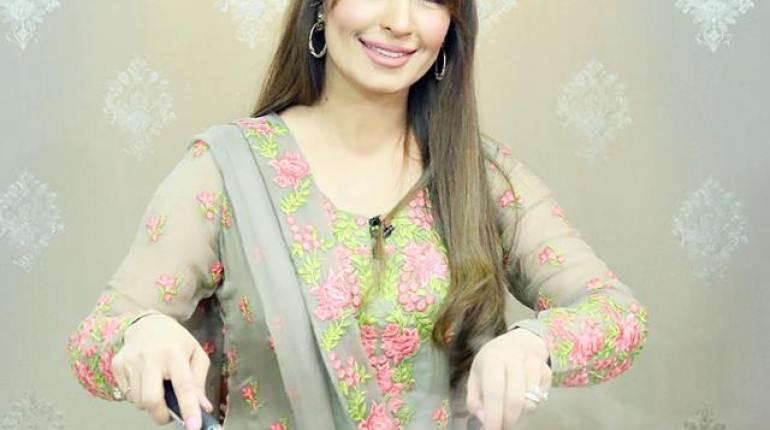 Actress Reema Khan In Jaago Pakistan Jaago Stylepk