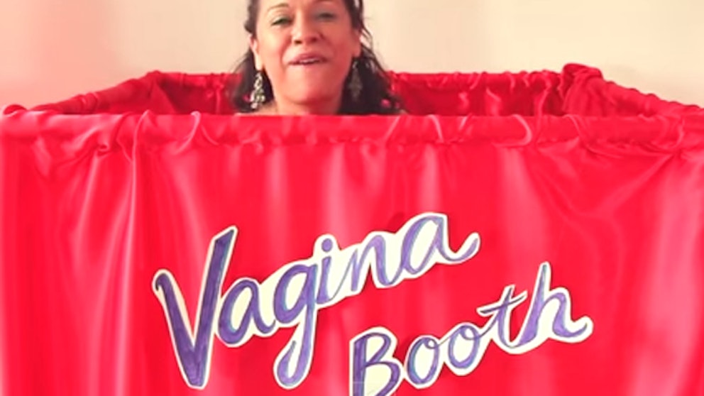 Meet The Women Who Look At Their Vaginas For The First Time Life Grazia
