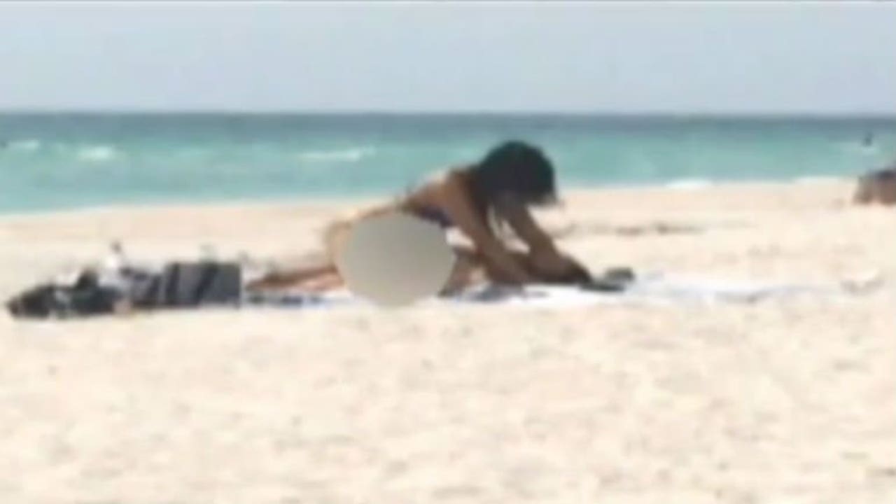Caught On Camera Florida Couple Having Sex On A Public Beach