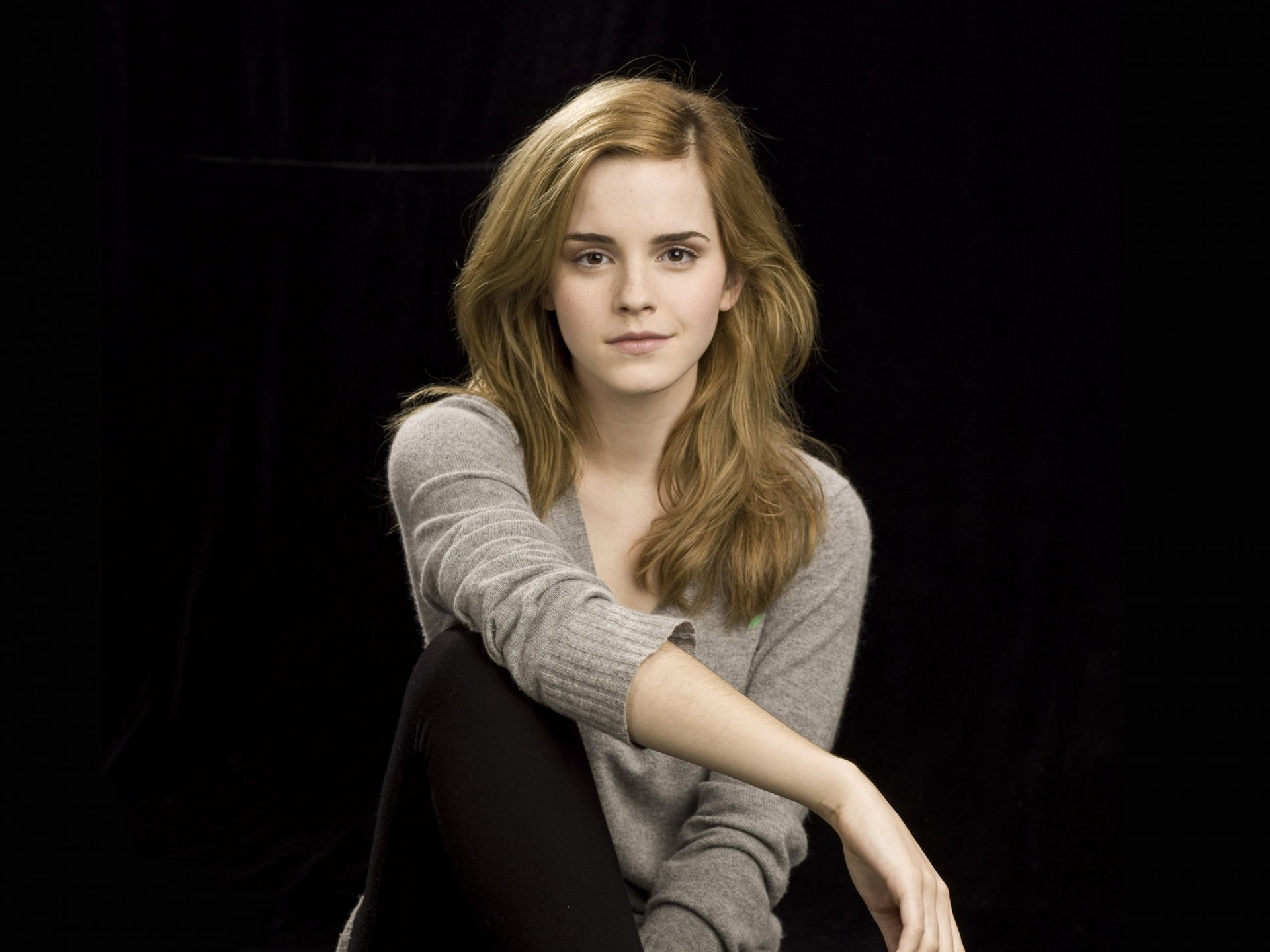 Top More Than 69 Emma Watson Wallpapers Best Incdgdbentre