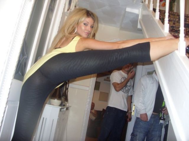 Whats Not To Love About Yoga Pants Part 4 49 Pics 1