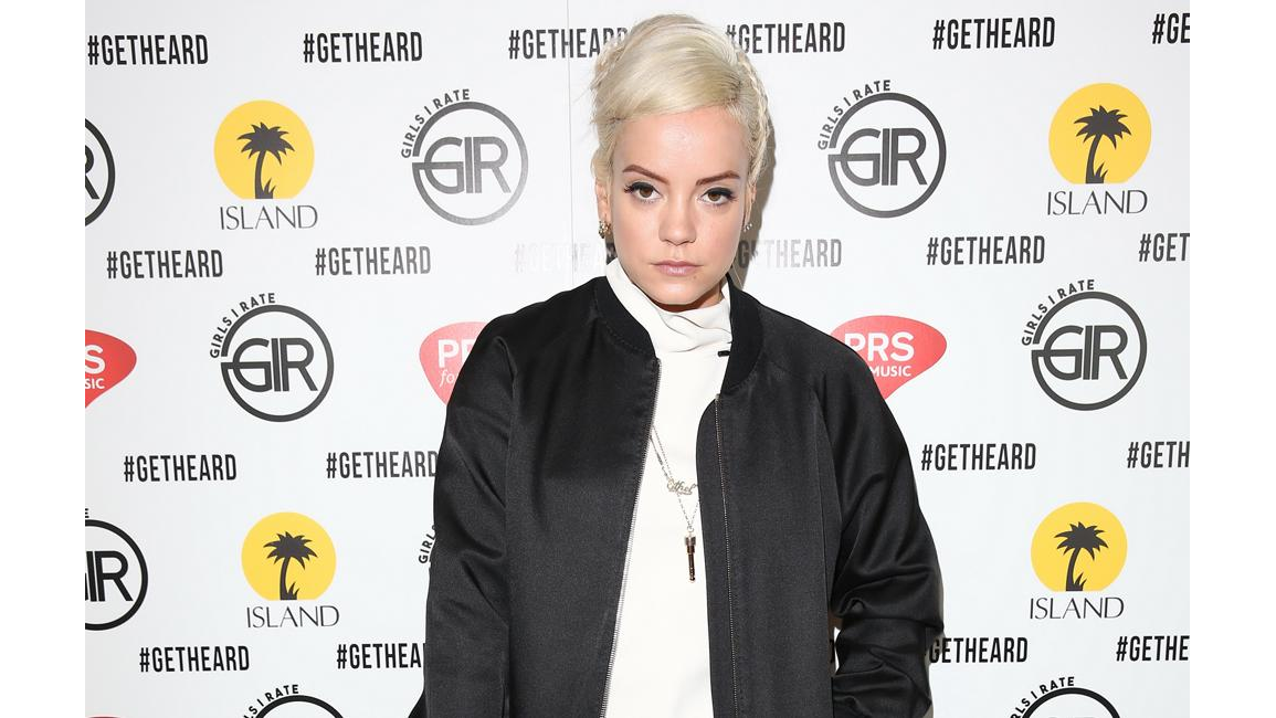 Lily Allen Didnt See Lesbian Sex Sessions As Cheating 8days