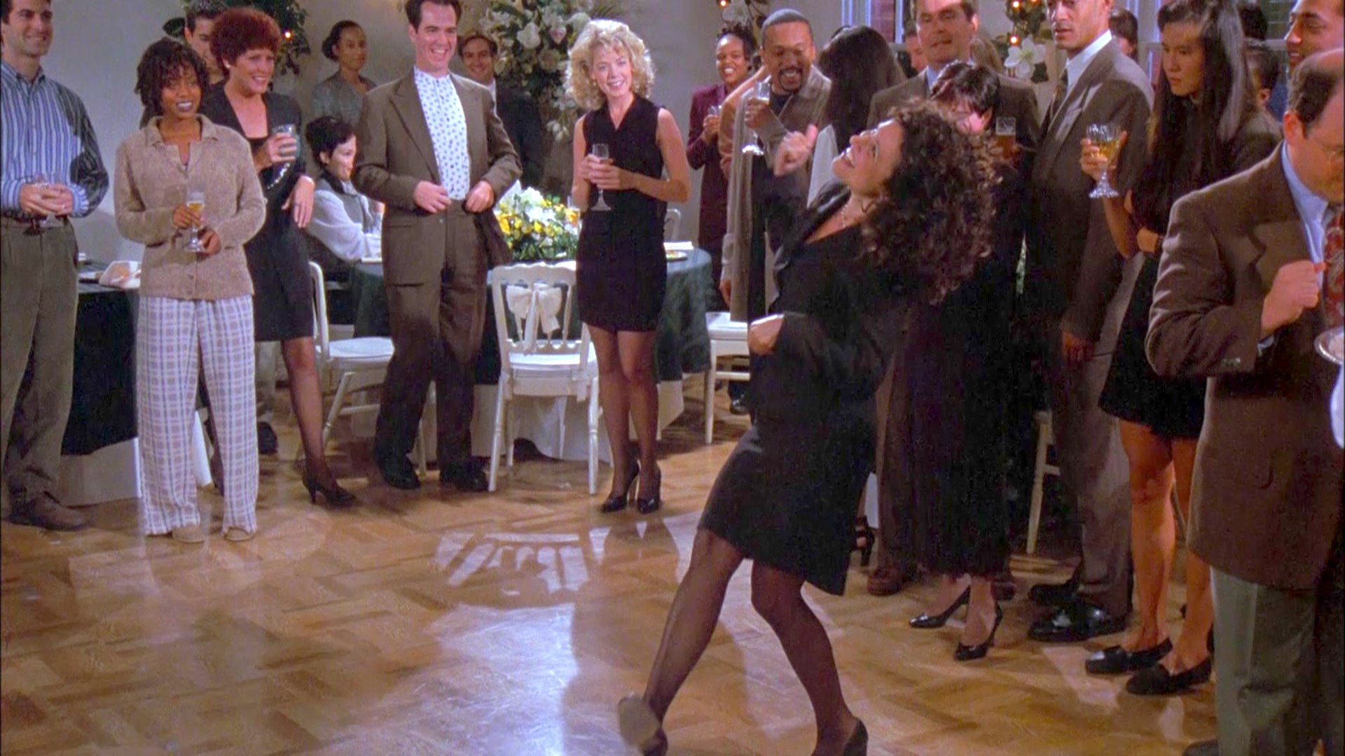 What Seinfeld Episode Involved Elaines Crazy Dancing
