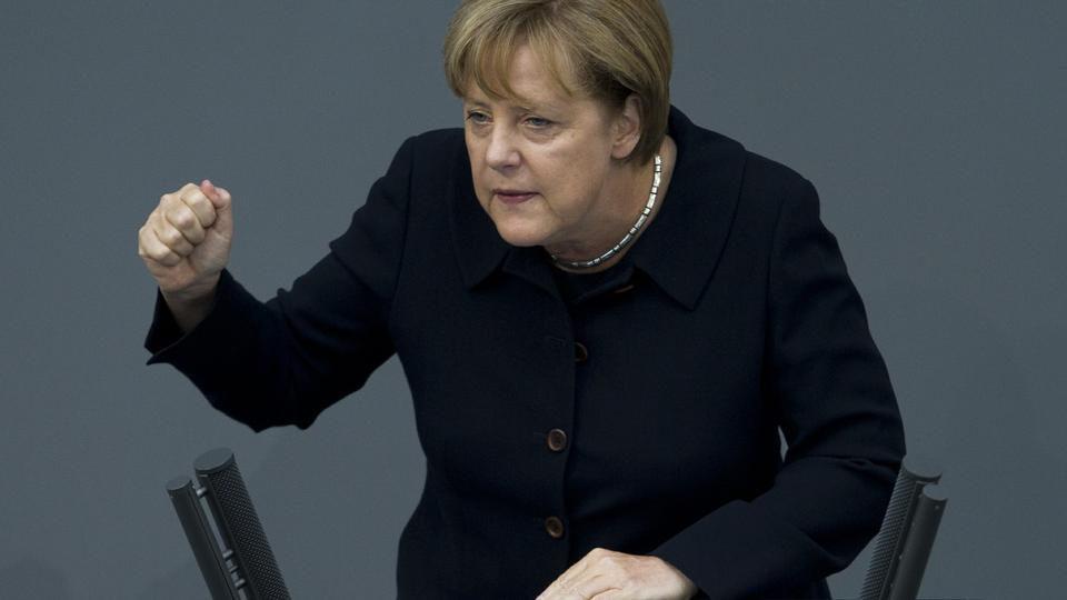 Merkel Hvis Euroen Kollapser Kollapser Europa Politikendk