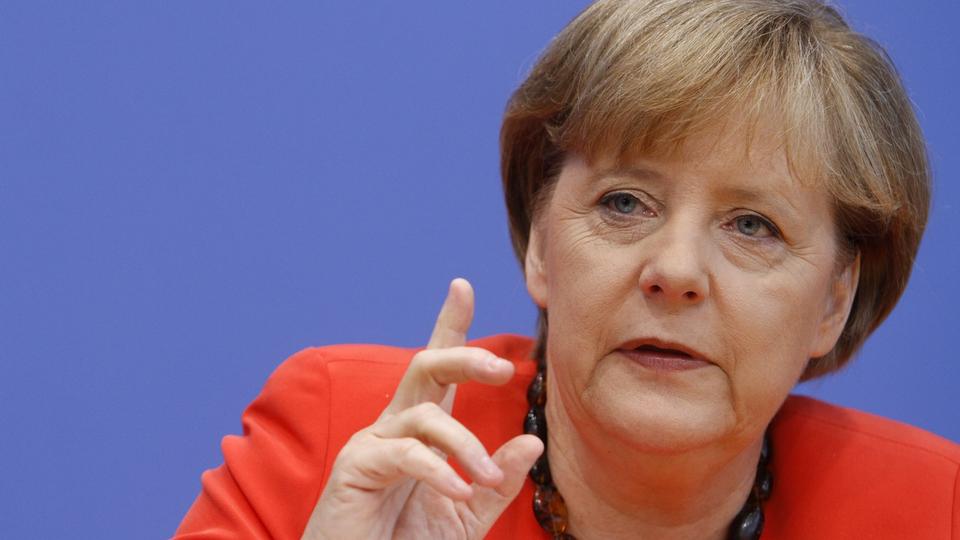 Merkel Forhandler Med Putin Observatører Kan Være På Vej Til Krim
