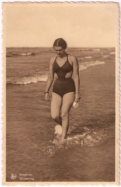 17 Best Images About Vintage Bathing Suits On Pinterest