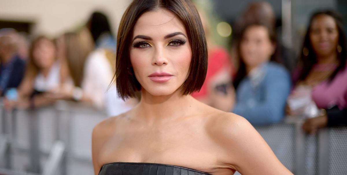 Jenna Dewan Poses Naked For Womens Health And Discusses Positive
