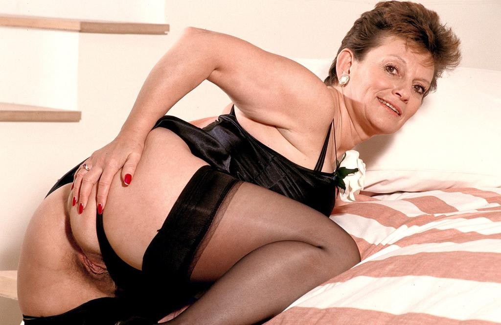 Horny Granny In Lingerie And Stockings Loves Strip Teasing