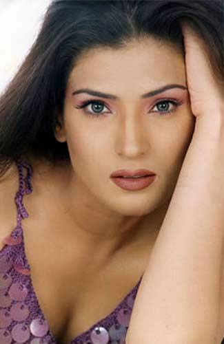 Sexiest Women In Pakistan 10 Sexiest Women In Pakistan