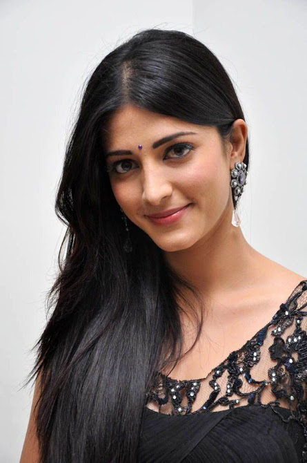 50 Most Beautiful Pictures Of Shruti Hassan Hot Celebrity Photos